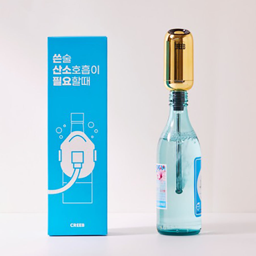 With Molly Wine Airtator that makes bitter sake sweet and delicious
