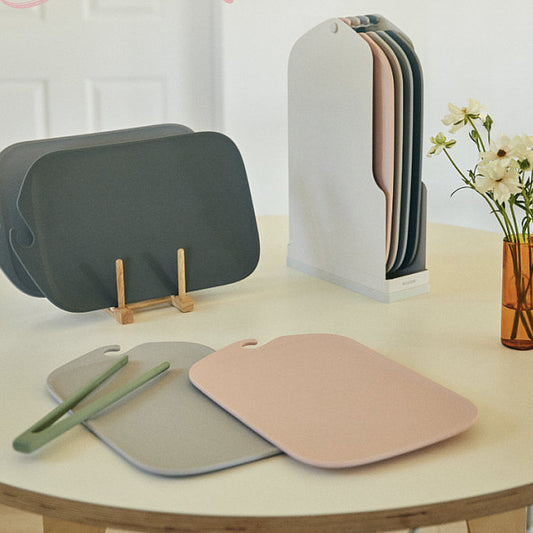 With Molly Modori  Magnetic cookware set(5p)  + cutting board set(5p)