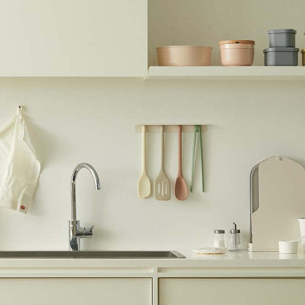 With Molly Modori  Magnetic cookware set(5p)  + cutting board set(5p)