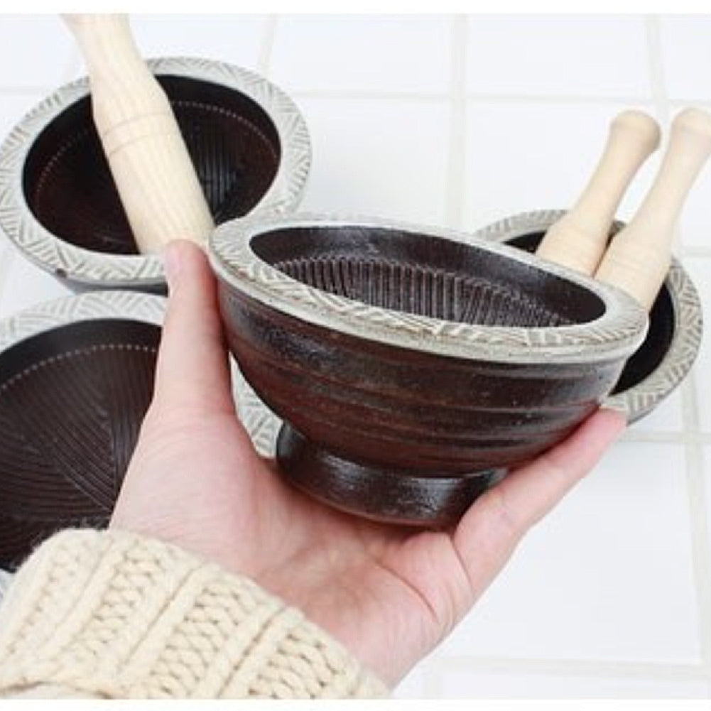 With Molly Porcelain mortar and wood pestle  brown 4.1 x 2.1 inch