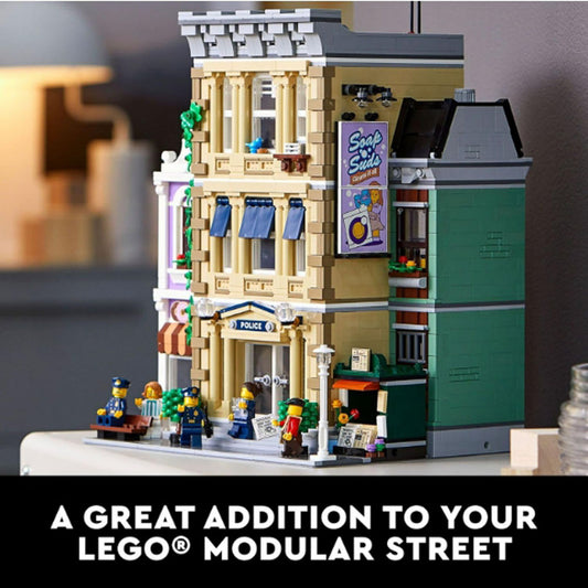 [Genuine Lego] LEGO Police Station 10278 Building Kit; A Highly Detailed Displayable Model for Adults, New 2021 (2,923 Pieces)