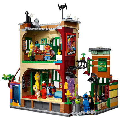 [Genuine Lego] LEGO Ideas 123 Sesame Street 21324 Building Kit; Awesome Build-and-Display Model for Adults Featuring Elmo, Cookie Monster, Oscar The Grouch, Bert, Ernie and Big Bird, New 2021 (1,367 Pieces)