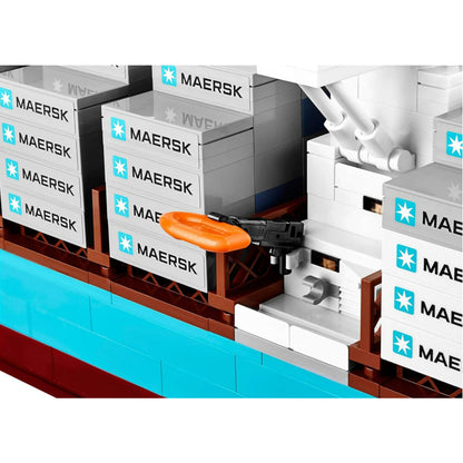 [Genuine Lego] LEGO Creator Set #10241 Maersk Line Triple-E
