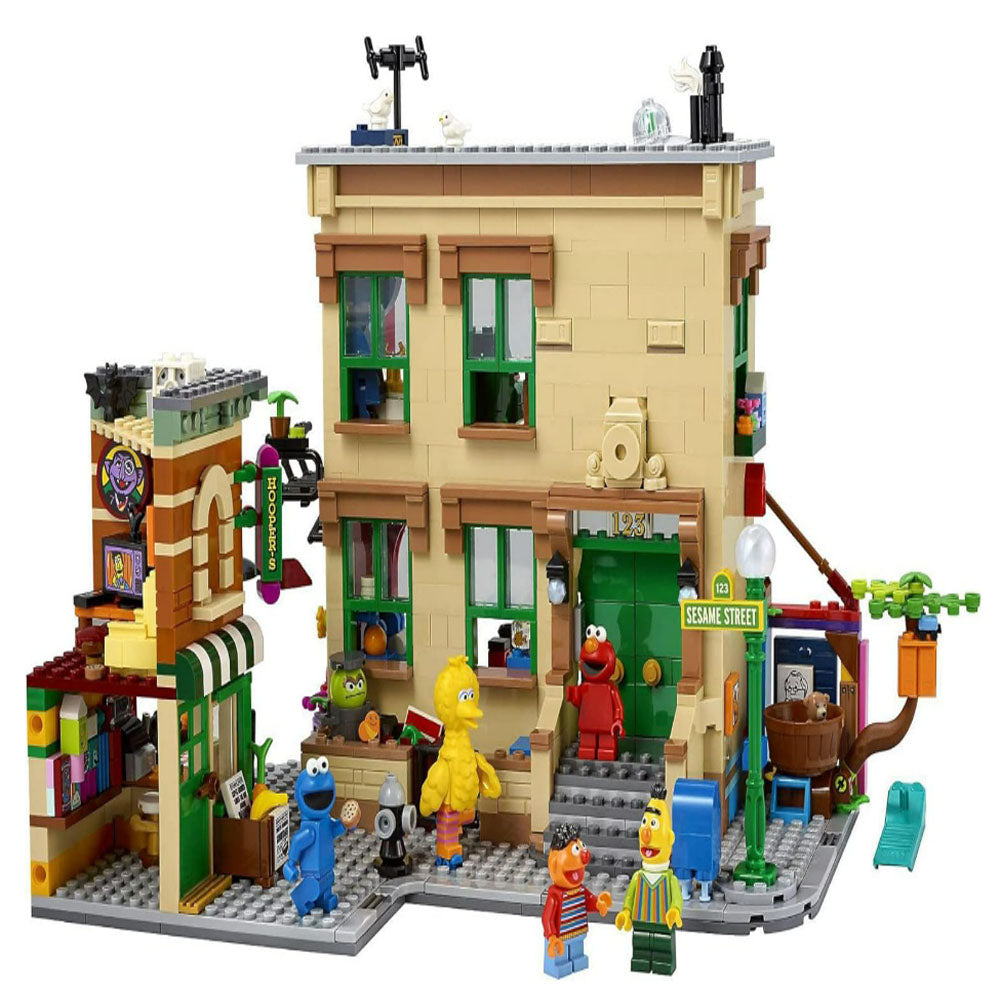 [Genuine Lego] LEGO Ideas 123 Sesame Street 21324 Building Kit; Awesome Build-and-Display Model for Adults Featuring Elmo, Cookie Monster, Oscar The Grouch, Bert, Ernie and Big Bird, New 2021 (1,367 Pieces)
