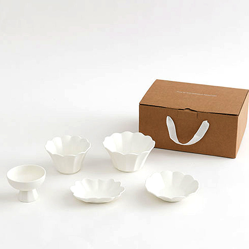 With Molly Oriental flower-shaped unique and elegant tableware set gift set 5P white