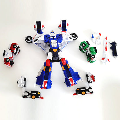 With Molly MEGA BOOMBA BLACK SET, HELLO CARBOT and MECARD BALL 28x22.3x5.1inch