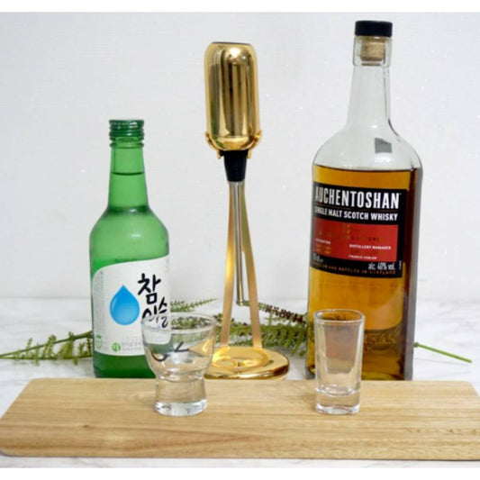 With Molly Wine Soju Aerator Solo Drink Fully Automatic Breathing with stand gold 9.3x1.7inch 0.18lbs