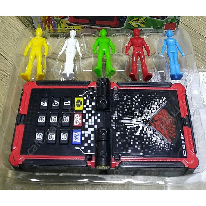 Power Rangers Animal Force Tansform phone  the cube transforms into a mobile phone 6.7"x 23.6"x 7.9"