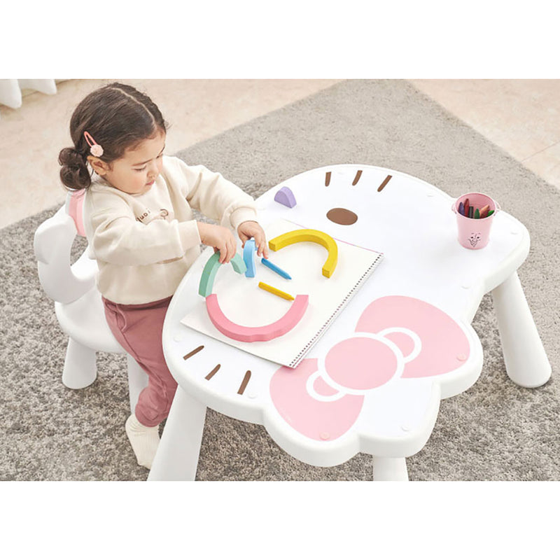 Yaya hello kitty Infant Chair Desk set - Ideal for Arts & Crafts, Snack Time, Homeschooling, Homework 29.1x6.1x24x4in