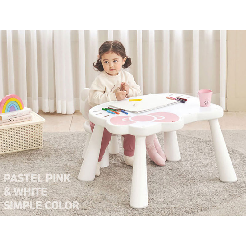 Yaya hello kitty Infant Chair Desk set - Ideal for Arts & Crafts, Snack Time, Homeschooling, Homework 29.1x6.1x24x4in